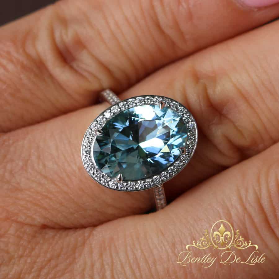 Vintage style aquamarine ring outlet